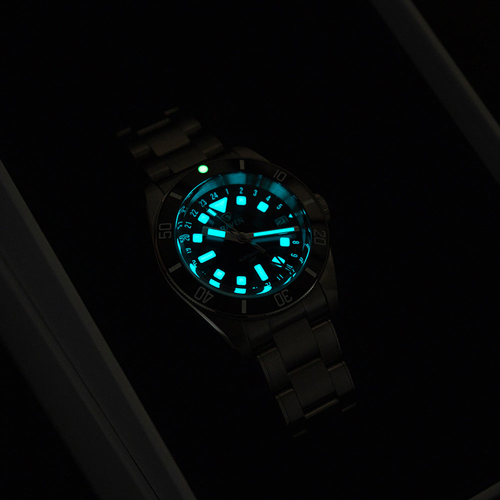 Raven Custom - 39mm GMT Diver - Blue – Raven Watches LLC
